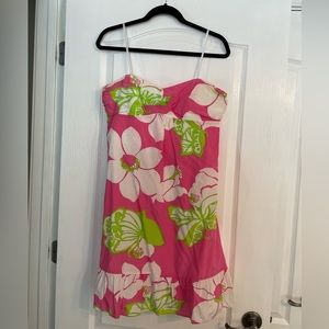 Lilly Pulitzer Blair Hotty She’s a Piston strapless dress.